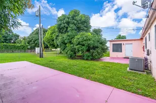 1220 NW 91st St, Miami, FL 33147 - Photo 9