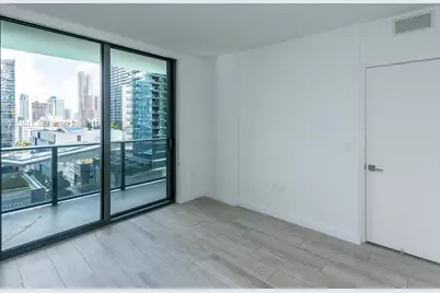 45 SW 9th St #1201, Miami, FL 33130 - Photo 13