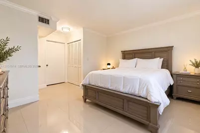 1171 NW 125th Ct #104, Miami, FL 33182 - Photo 7