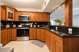 1171 NW 125th Ct, Miami, FL 33182 - Photo 1
