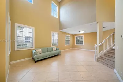 4685 Lakeside Ter, Davie, FL 33314 - Photo 9
