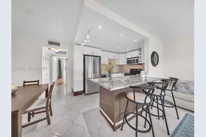 4008 Berkshire A, Deerfield Beach, FL 33442 - Photo 9