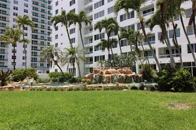 5005 Collins Ave #1118, Miami Beach, FL 33140 - Photo 25