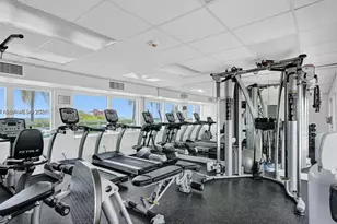5005 Collins Ave, Miami Beach, FL 33140 - Photo 29