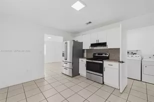 1816 NW 22nd Ct, Miami, FL 33125 - Photo 31