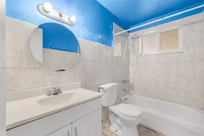 1816 NW 22nd Ct, Miami, FL 33125 - Photo 15