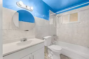 1816 NW 22nd Ct, Miami, FL 33125 - Photo 15