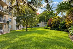 13120 SW 92nd Ave, Miami, FL 33176 - Photo 11