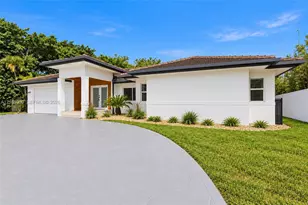 6421 Miller Dr, South Miami, FL 33155 - Photo 1