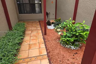 1091 N Hiatus Rd, Pembroke Pines, FL 33026 - Photo 25