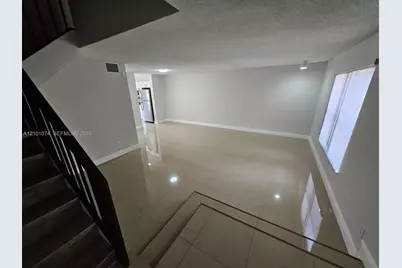1091 N Hiatus Rd #1091, Pembroke Pines, FL 33026 - Photo 9