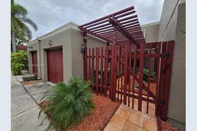 1091 N Hiatus Rd #1091, Pembroke Pines, FL 33026 - Photo 7