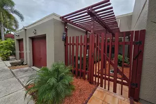1091 N Hiatus Rd, Pembroke Pines, FL 33026 - Photo 7