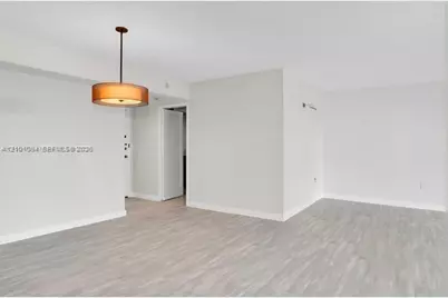 145 SE 25th Rd #602, Miami, FL 33129 - Photo 15