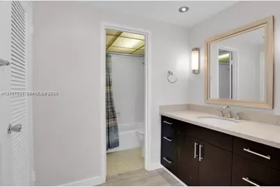 145 SE 25th Rd #602, Miami, FL 33129 - Photo 21