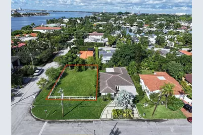 1001 88th St, Surfside, FL 33154 - Photo 1