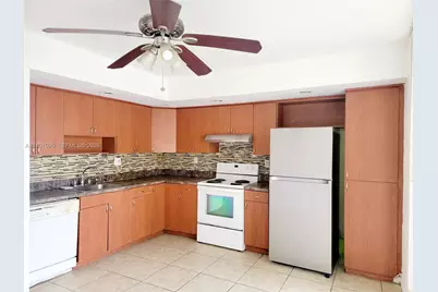 8500 SW 133rd Ave Rd #218, Miami, FL 33183 - Photo 13
