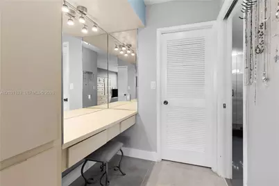 2500 Parkview Dr #507, Hallandale Beach, FL 33009 - Photo 33