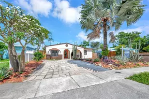 121 NW 55th St, Oakland Park, FL 33309 - Photo 51