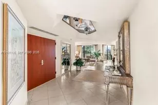 2000 Island Blvd, Aventura, FL 33160 - Photo 5