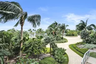 2 Grove Isle Dr, Miami, FL 33133 - Photo 23