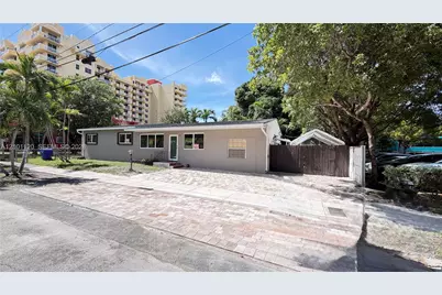 150 SW 41st Ave, Miami, FL 33134 - Photo 1