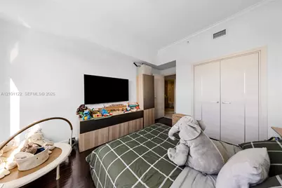 1745 E Hallandale Beach Blvd #2407W, Hallandale Beach, FL 33009 - Photo 23