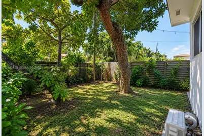 2520 SW 22nd Ter, Miami, FL 33145 - Photo 27