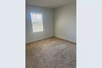 793 SE 19th St, Homestead, FL 33034 - Photo 9