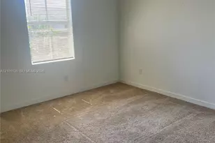 793 SE 19th St, Homestead, FL 33034 - Photo 9
