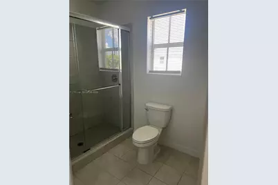 793 SE 19th St, Homestead, FL 33034 - Photo 7