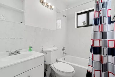16901 NE 6th Ave, North Miami Beach, FL 33162 - Photo 9