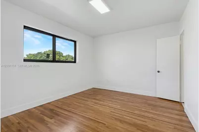 16901 NE 6th Ave, North Miami Beach, FL 33162 - Photo 11