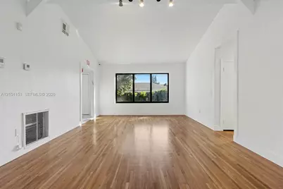 16901 NE 6th Ave, North Miami Beach, FL 33162 - Photo 3