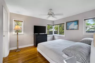 917 SE 2nd Ct, Fort Lauderdale, FL 33301 - Photo 15