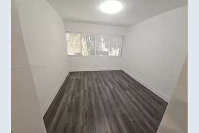 7435 Byron Ave #04, Miami Beach, FL 33141 - Photo 15