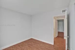 12346 NW 11th Ln, Miami, FL 33182 - Photo 27