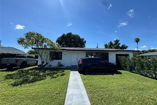 9840 SW 166th St, Miami, FL 33157 - Photo 1