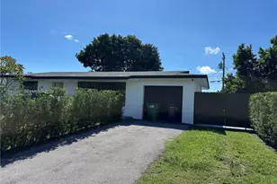 9840 SW 166th St, Miami, FL 33157 - Photo 3