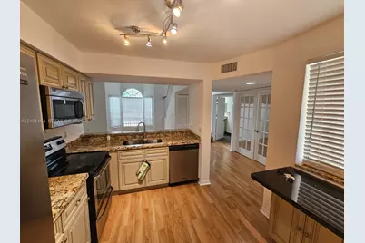 2206 Glenmoor Dr #2206, West Palm Beach, FL 33409 - Photo 1