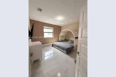 15835 NW 87th Ct, Miami Lakes, FL 33018 - Photo 15