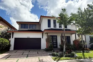 15835 NW 87th Ct, Miami Lakes, FL 33018 - Photo 1