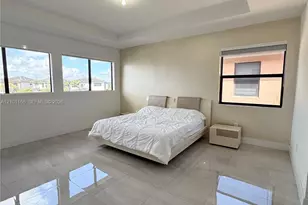 15835 NW 87th Ct, Miami Lakes, FL 33018 - Photo 9
