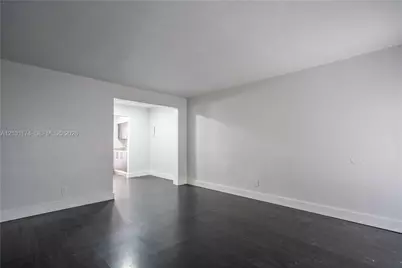 7311 Byron Ave #6, Miami Beach, FL 33141 - Photo 3