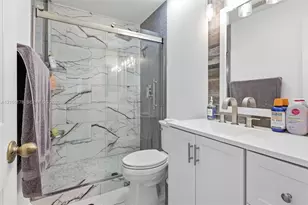 7532 S Pinewalk Dr S, Margate, FL 33063 - Photo 15