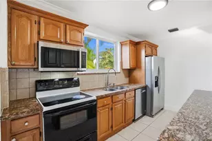 1550 SW 13th St, Miami, FL 33145 - Photo 11