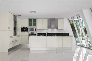2950 NE 188th St, Aventura, FL 33180 - Photo 5