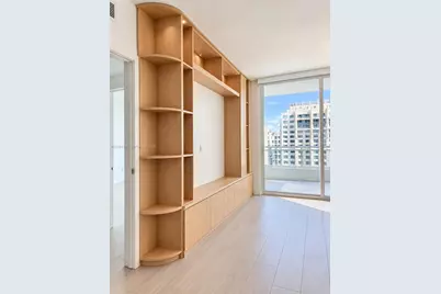 1080 Brickell Ave #1606, Miami, FL 33131 - Photo 3