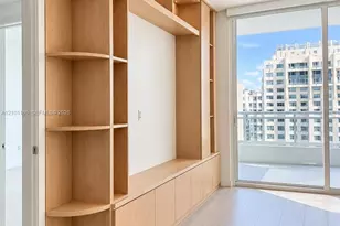 1080 Brickell Ave, Miami, FL 33131 - Photo 3
