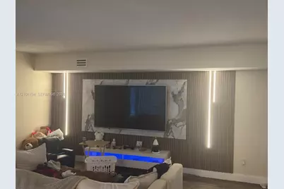 323 Ives Dairy Rd #323-08, Miami, FL 33179 - Photo 3